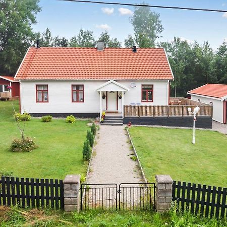 Ferienhaus Am Mycklaflon Villa Eksjo Bagian luar foto